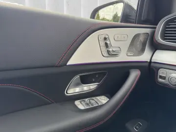 MERCEDES-BENZ GLE 53 AMG Premium Night Pano HUD Burm…