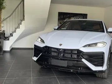 Lamborghini Urus SE-PANO MASSAGE 23  B&O ANIMA
