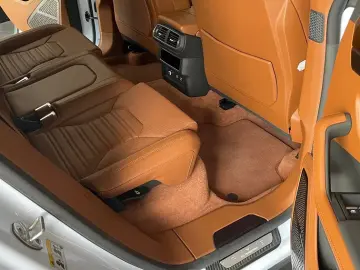 Lamborghini Urus SE-PANO MASSAGE 23  B&O ANIMA