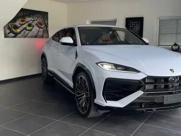 Lamborghini Urus SE-PANO MASSAGE 23  B&O ANIMA