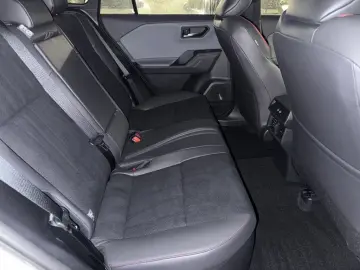 Toyota RAV4 GR Sport Hybrid AWD 2.890 km 360-Camera