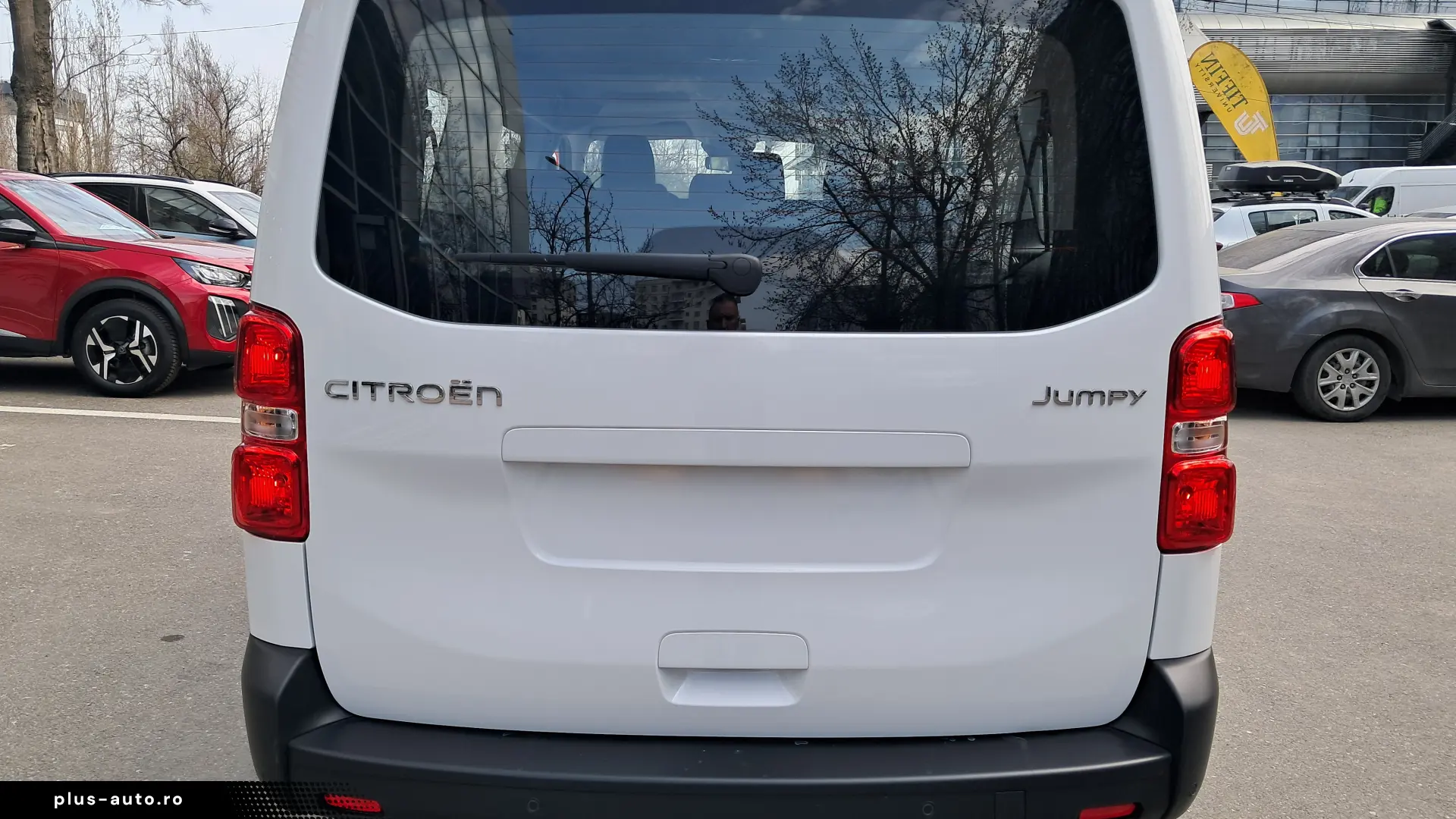 Citroën Jumpy Combi L3 8 1 locuri 2.2 diesel 180 CP automata