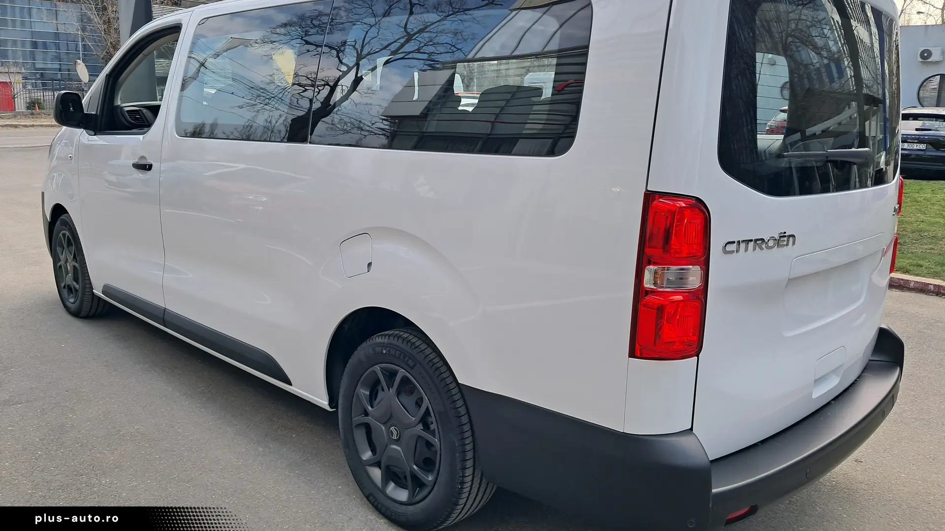 Citroën Jumpy Combi L3 8 1 locuri 2.2 diesel 180 CP automata