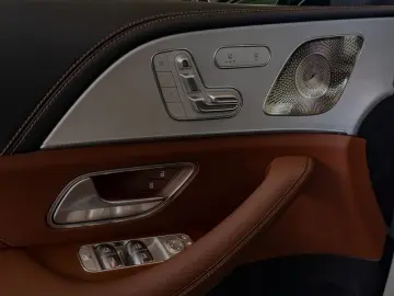 MERCEDES-BENZ GLE 53 AMG 4M  Pano Burm 360 AHK Night…
