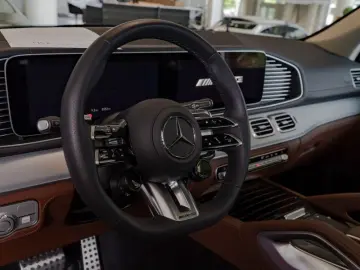 MERCEDES-BENZ GLE 53 AMG 4M  Pano Burm 360 AHK Night…