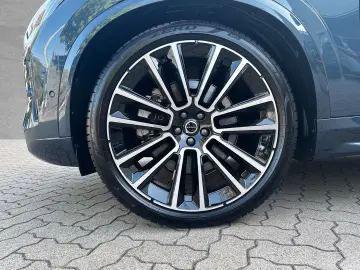 VOLVO XC90 T8 UltraDark AirSusp Massage Ventil 360 B&W