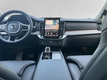 VOLVO XC90 T8 UltraDark AirSusp Massage Ventil 360 B&W