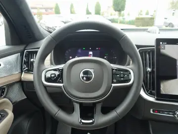 VOLVO XC90 UltraBright T8 AirSusp Massage Ventil B&W 360