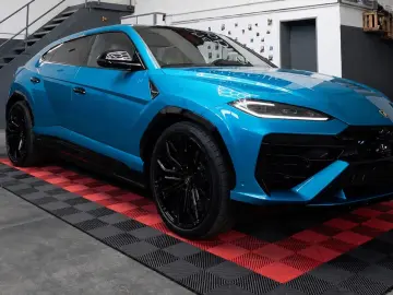 Lamborghini Urus SE  2026 Selezione Carbon Pano Massage 23