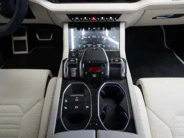 Lamborghini Urus SE  2026 Selezione Carbon Pano Massage 23