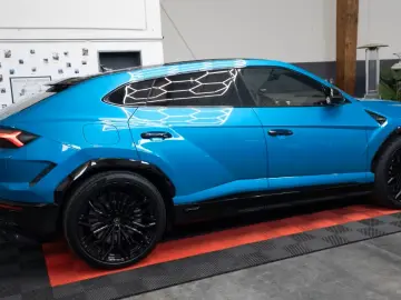 Lamborghini Urus SE  2026 Selezione Carbon Pano Massage 23