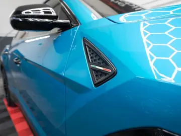 Lamborghini Urus SE  2026 Selezione Carbon Pano Massage 23