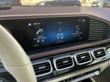 MERCEDES-BENZ GLS 600 Maybach 4Matic