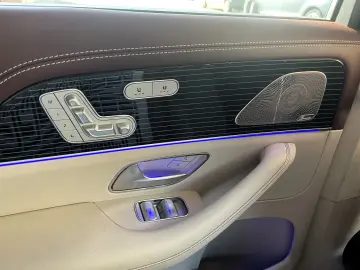 MERCEDES-BENZ GLS 600 Maybach 4Matic