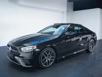 MERCEDES-BENZ E 300 Coupé AMG 9G LED PANO BURM 360  …
