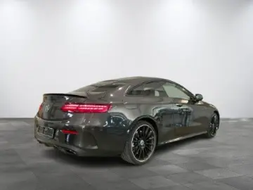MERCEDES-BENZ E 450 Coupe 4Matic 1.HAND AMG PANO