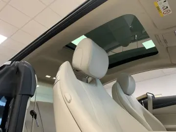 MERCEDES-BENZ E 220 d Leder MBUX LED Pano Ambiente C…