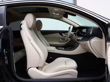 MERCEDES-BENZ E 400 d 4M Coupe AMG KAM360 PANO MEMOR…