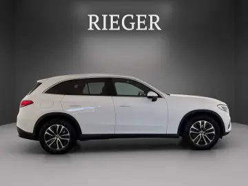 MERCEDES-BENZ GLC 220 d 4M Avantgarde 2x Adva  AHK L…