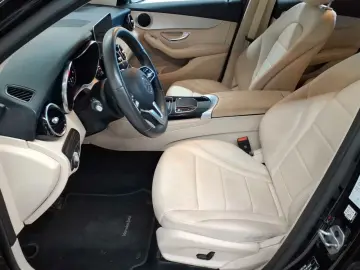 MERCEDES-BENZ GLC-Coupe 200 d 4M-Schiebed. HuD Leder