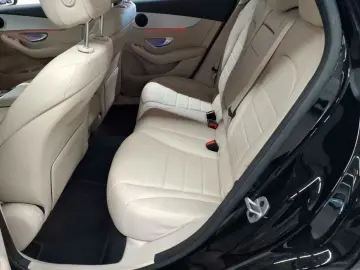 MERCEDES-BENZ GLC-Coupe 200 d 4M-Schiebed. HuD Leder