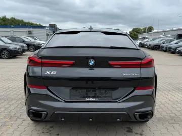 BMW X6 30d M Sport xDrive   ACC   Iconic glow