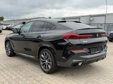 BMW X6 30d M Sport xDrive   ACC   Iconic glow