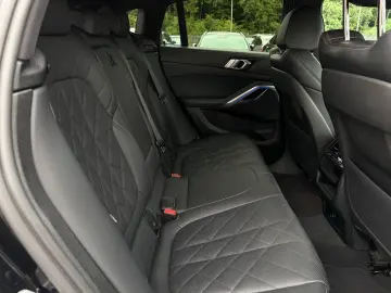 BMW X6 30d M Sport xDrive   ACC   Iconic glow