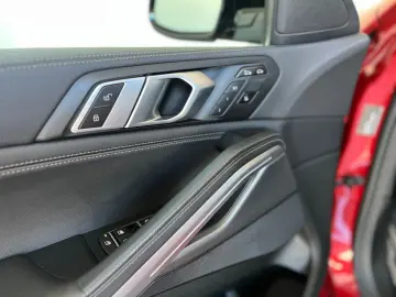 BMW X6 xDrive 30d M Sport DAProf HUD Sthz Leder AHK