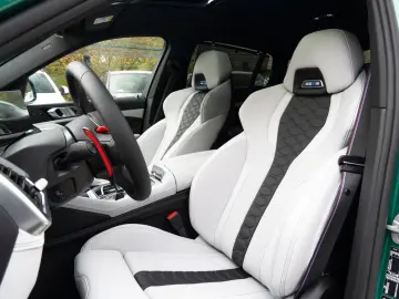 BMW X6 M Competition Massage Sky-Lounge White Interior