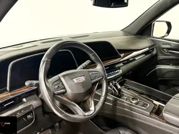 CADILLAC Escalade LUXURY 6.2 V8 4WD