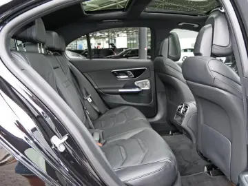 Mercedes-Benz C 63 AMG S E PERFORMANCE Night Panorama 360