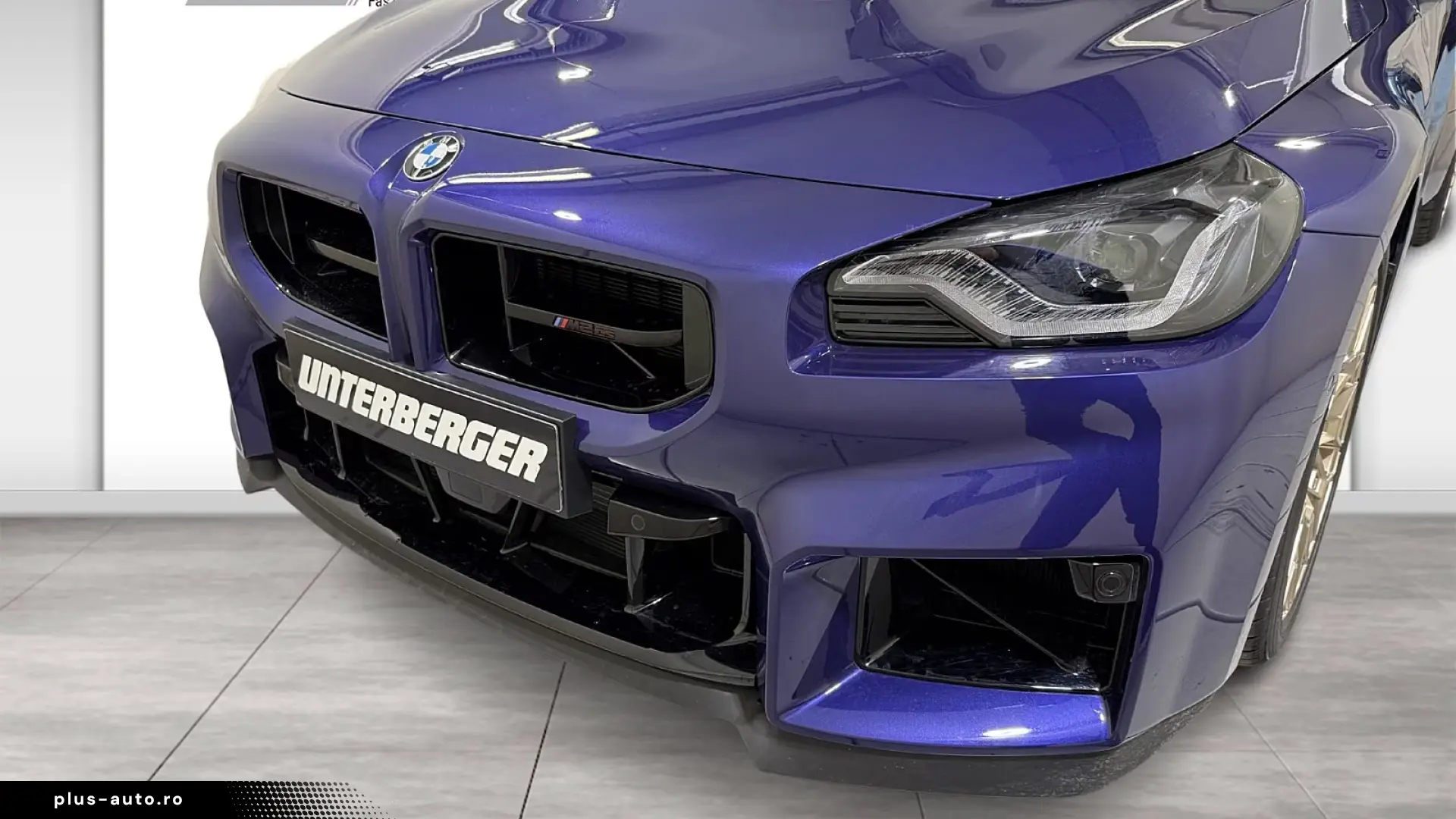 BMW M2 CS