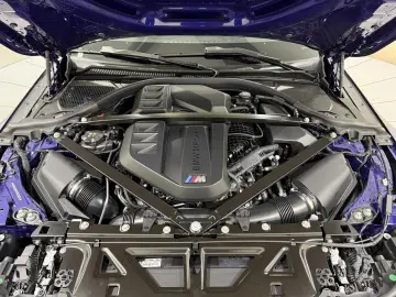BMW M2 CS