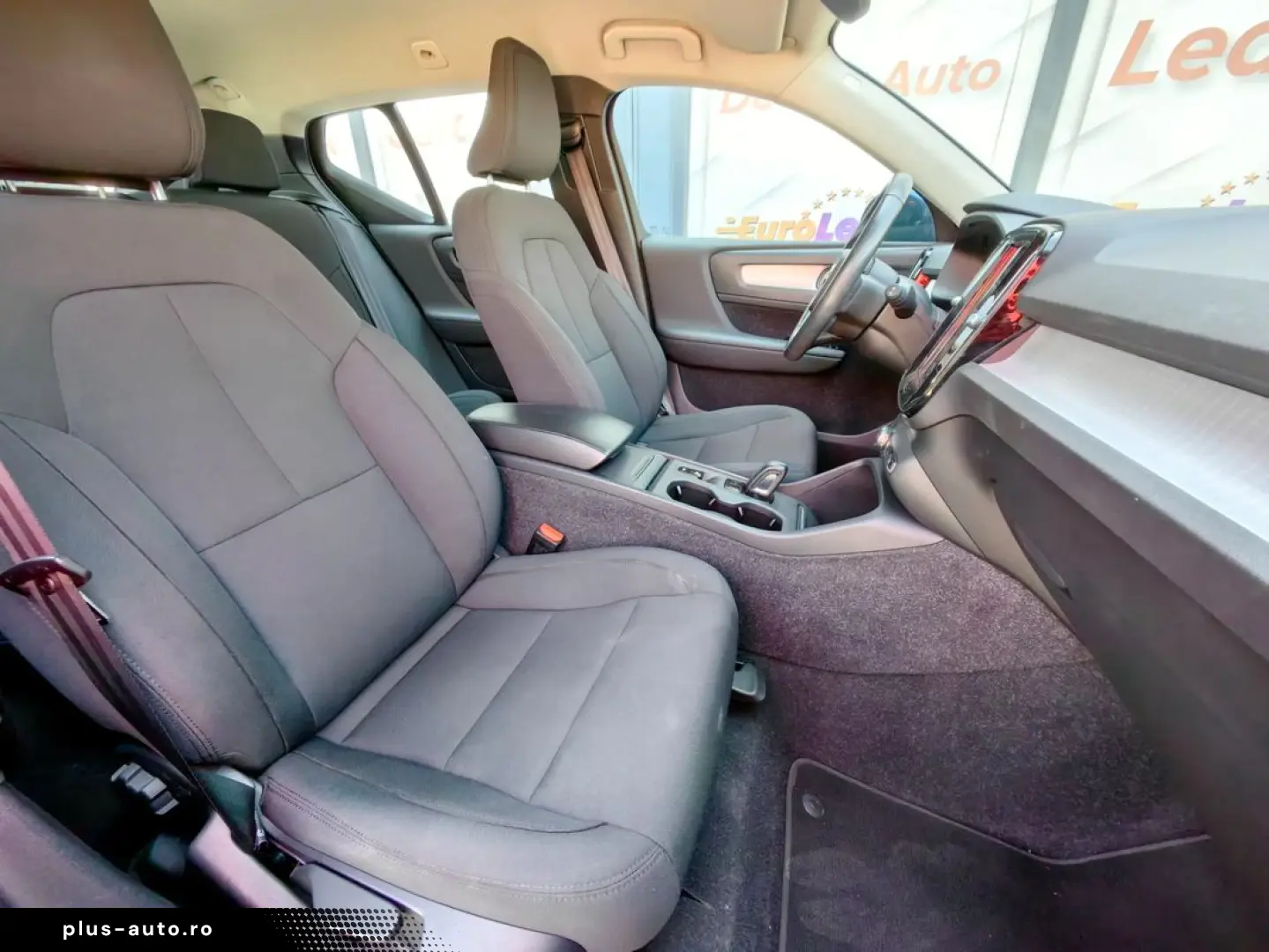Volvo Xc-40