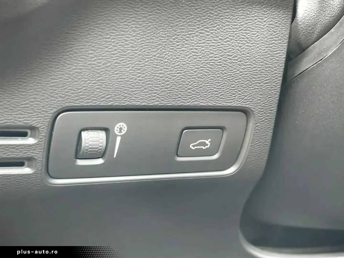 Volvo Xc-40