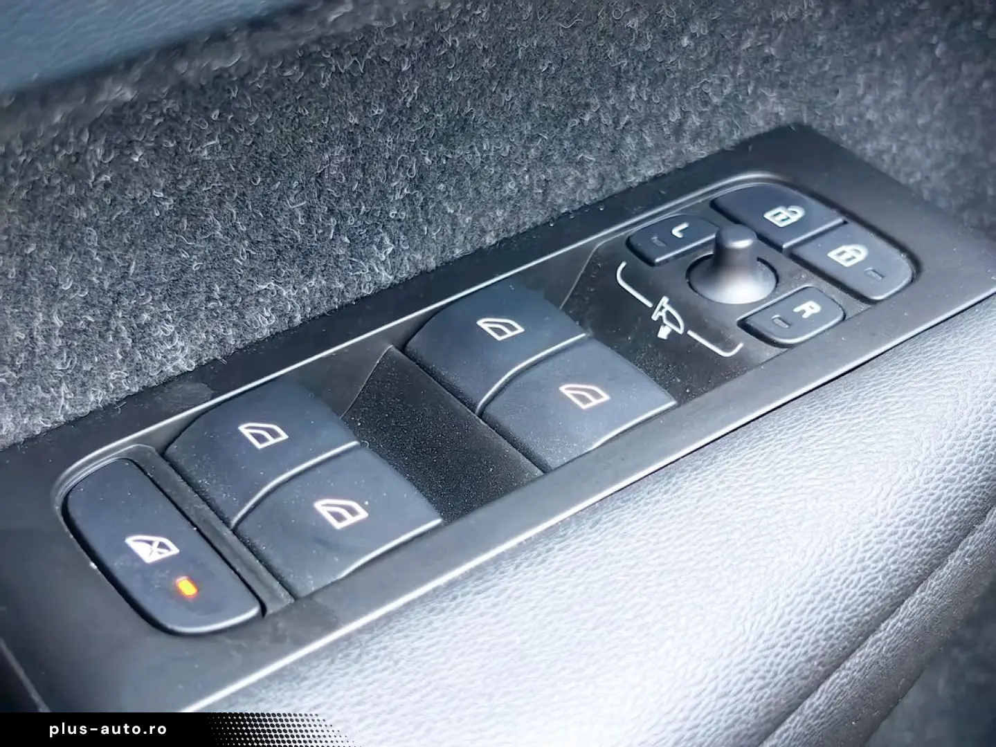 Volvo Xc-40