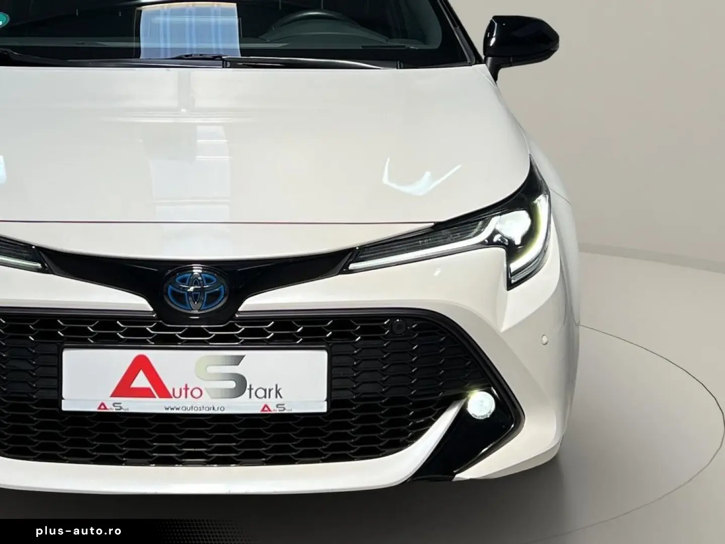 Toyota Corolla 1.8 Hybrid Club