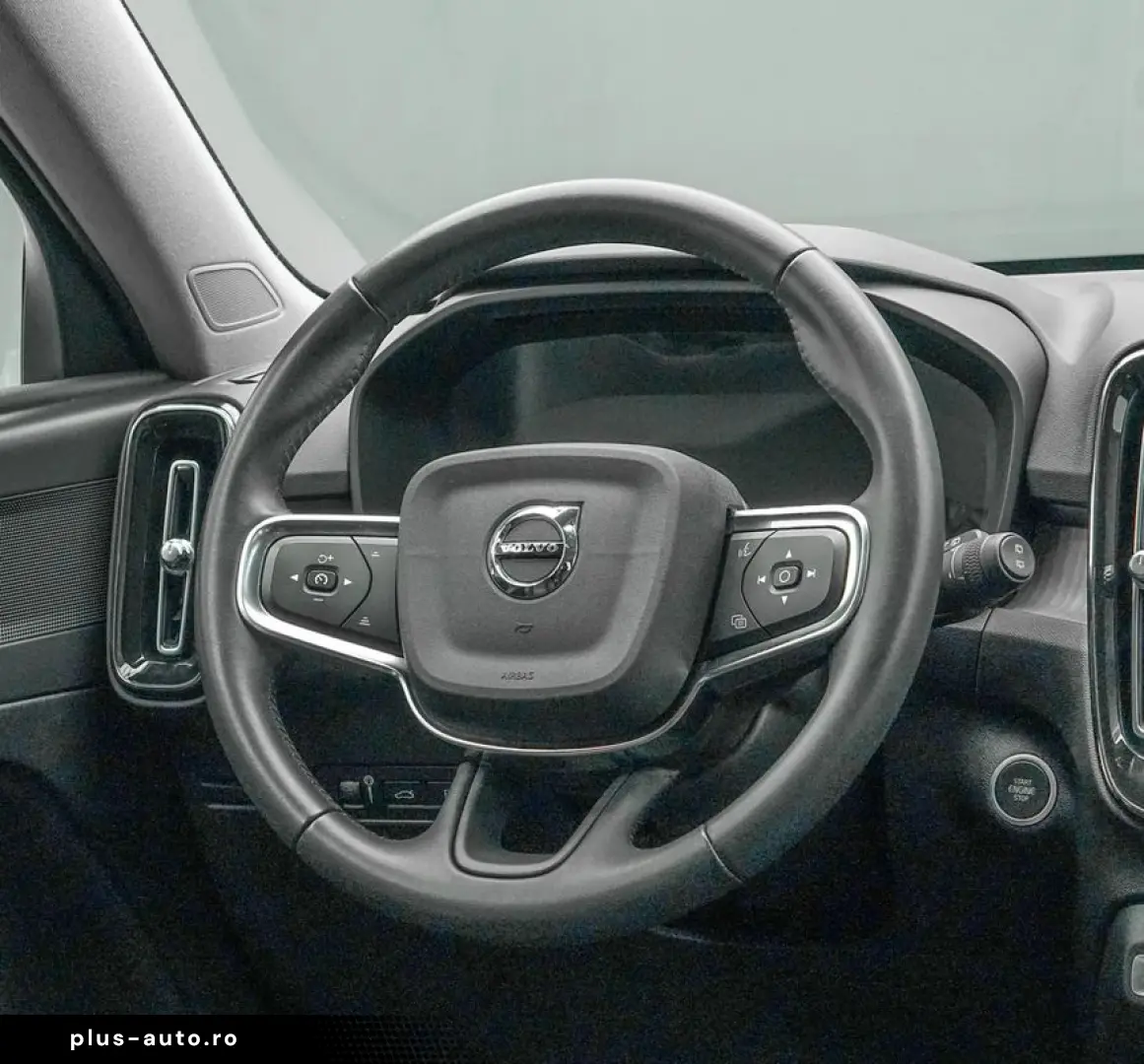 Volvo Xc-40
