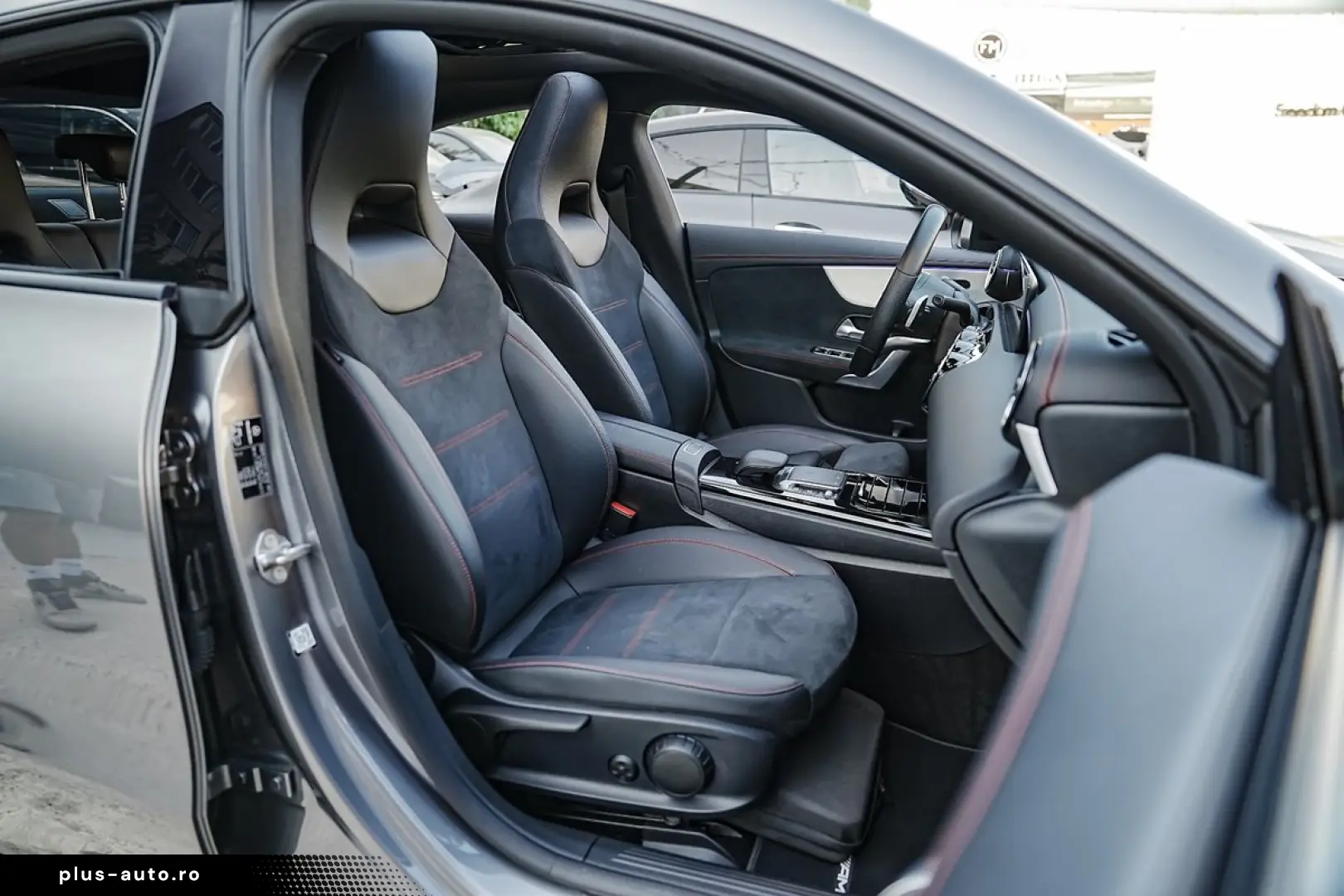 Mercedes-Benz Cla-180