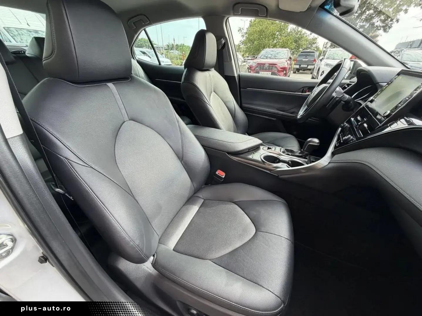Toyota Camry 2.5 Hybrid Dynamic E-CVT