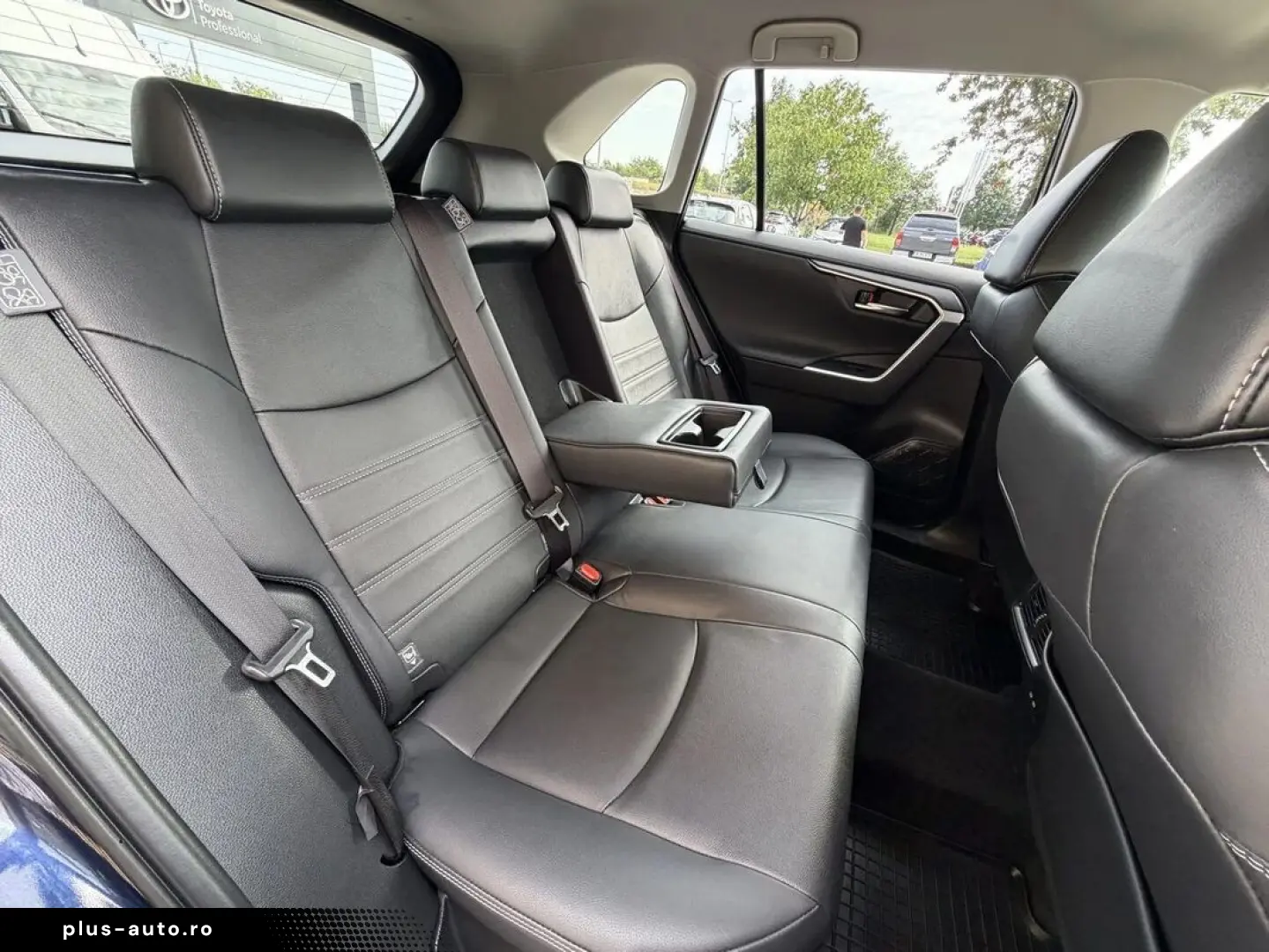 Toyota Rav-4