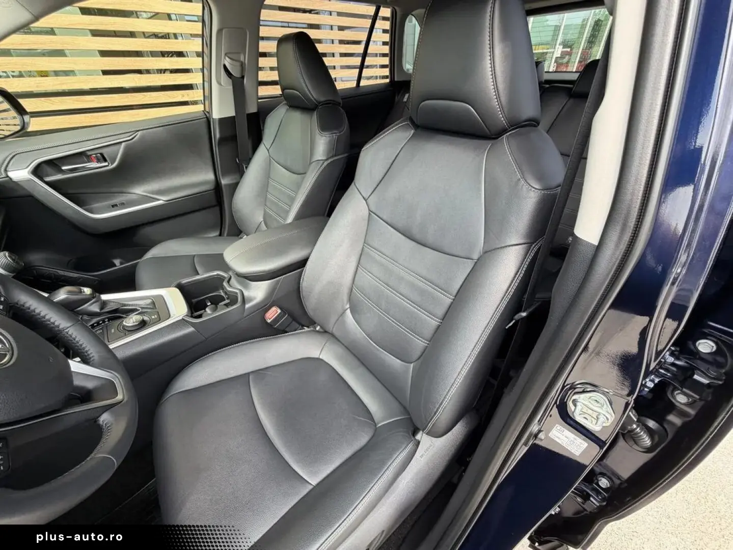 Toyota Rav-4