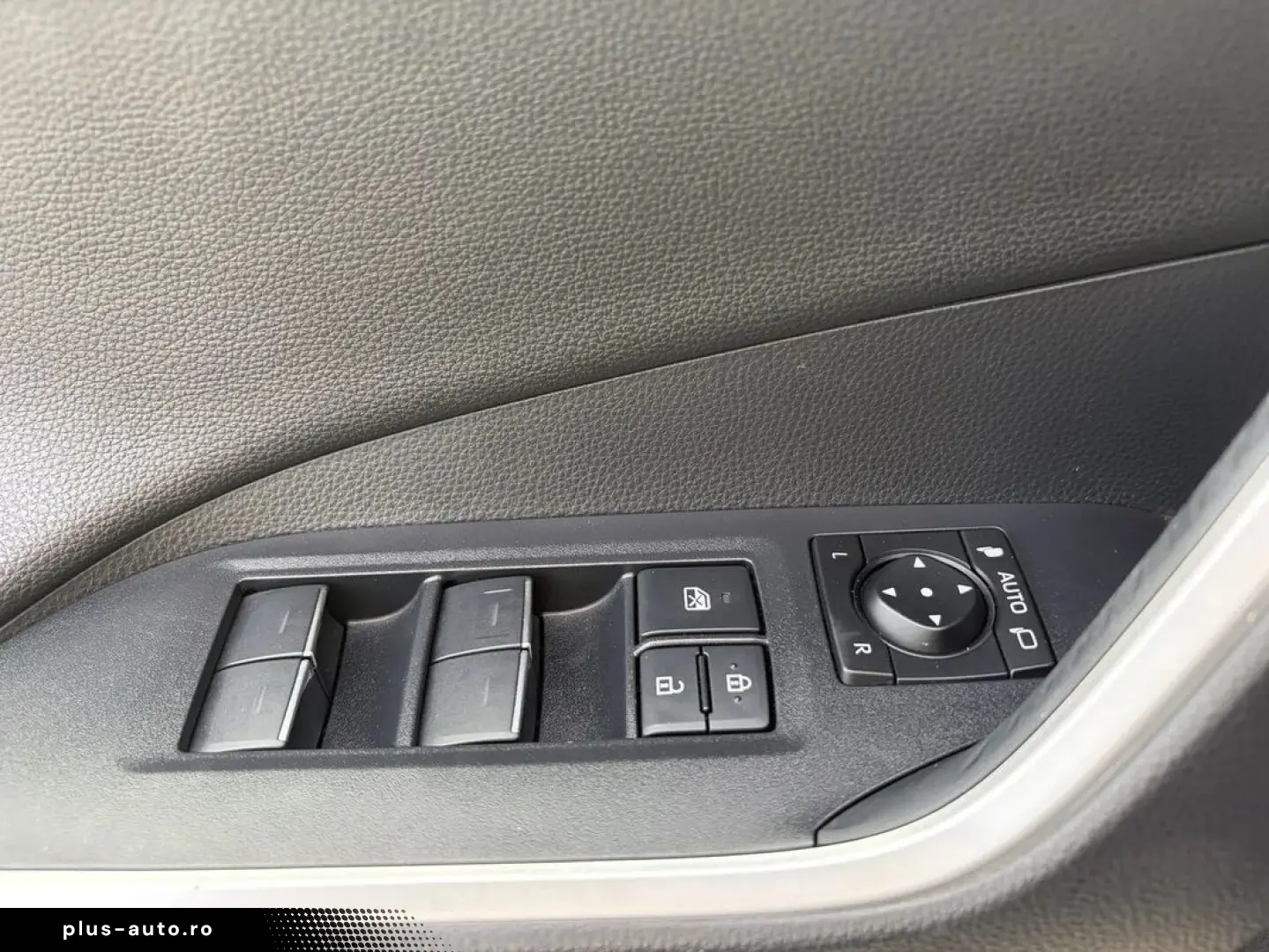 Toyota Rav-4