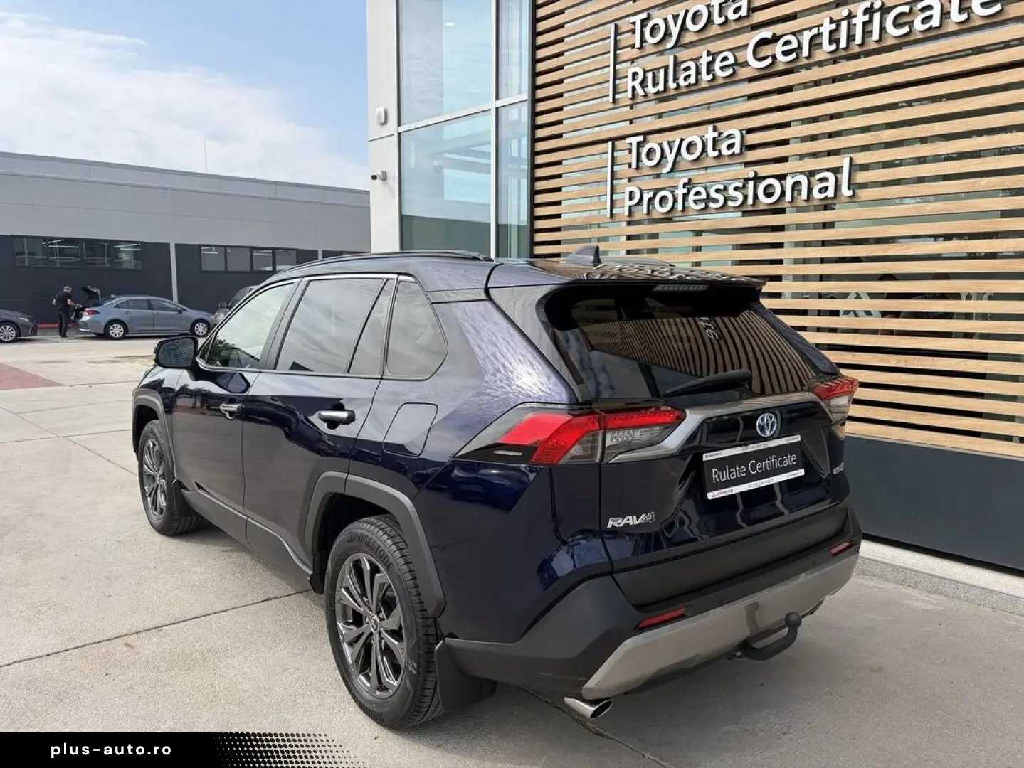 Toyota Rav-4