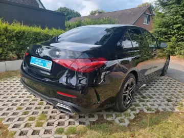 MERCEDES-BENZ C 300e - AMG Line - HUD  360  Cam  ACC