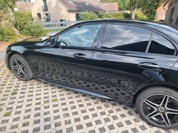 MERCEDES-BENZ C 300e - AMG Line - HUD  360  Cam  ACC