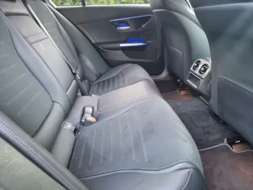 MERCEDES-BENZ C 300e - AMG Line - HUD  360  Cam  ACC