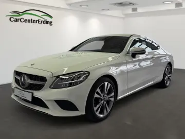 MERCEDES-BENZ C300d Coupe AMG LED high-performance N…