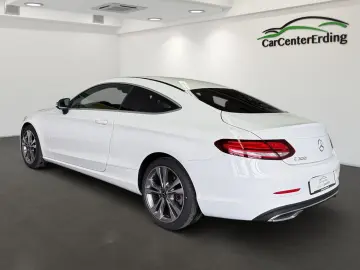 MERCEDES-BENZ C300d Coupe AMG LED high-perform Navi DriveA